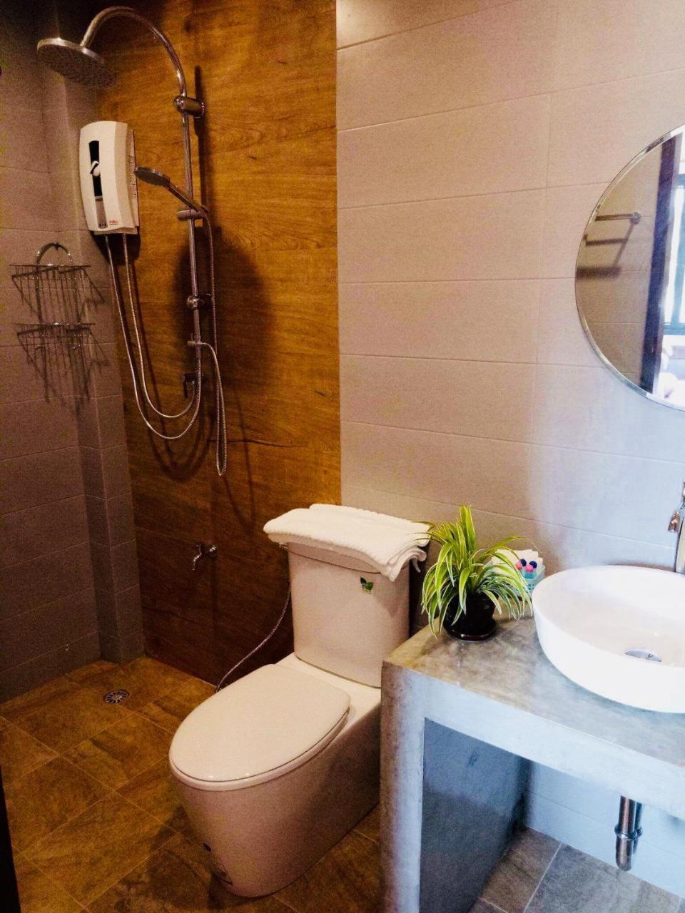 Lanta White'S House Hotell Ko Lanta Exteriör bild