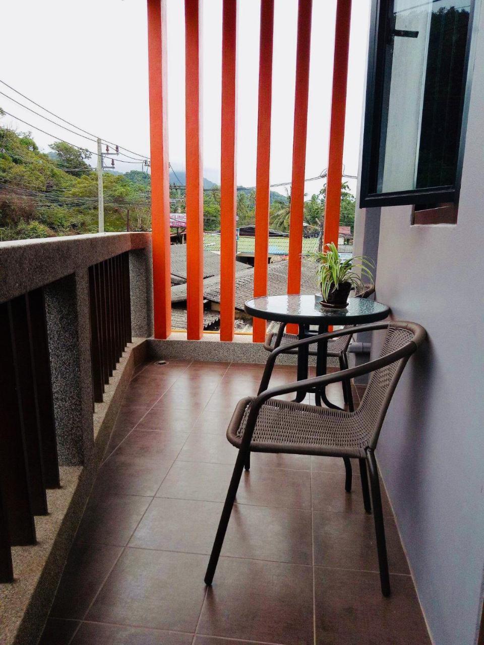 Lanta White'S House Hotell Ko Lanta Exteriör bild